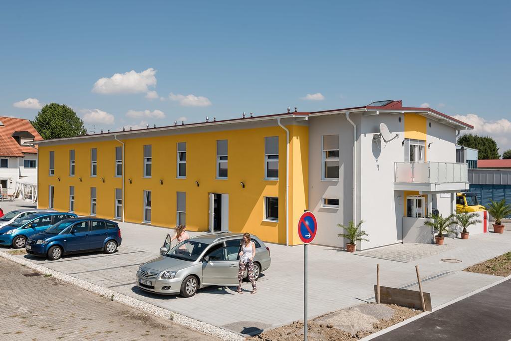 Fairsleep Motel Einstein Erding Ngoại thất bức ảnh