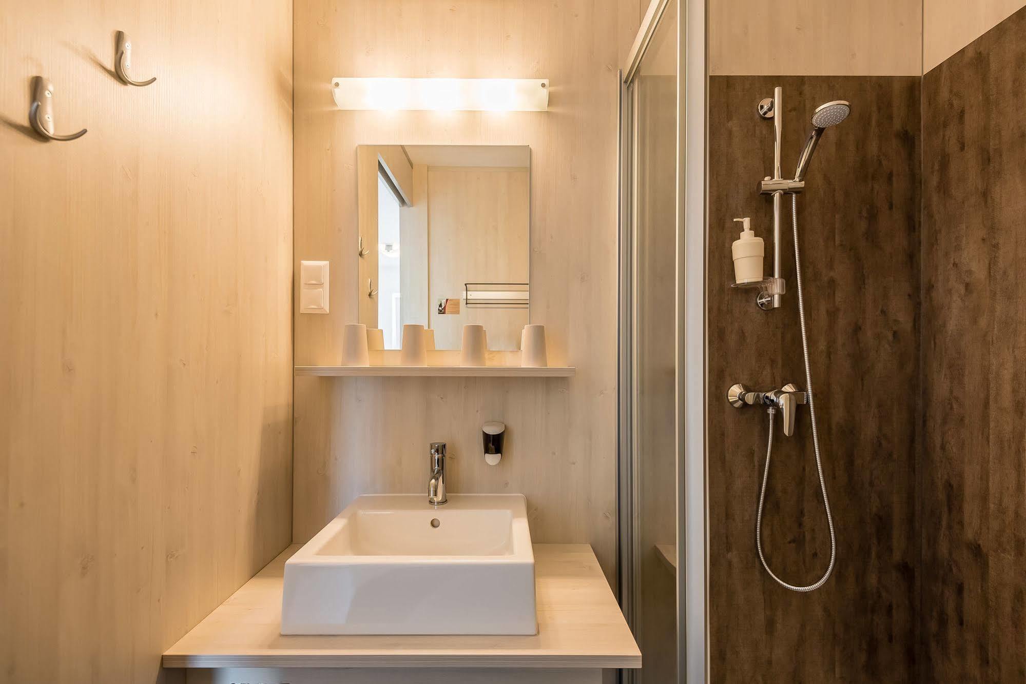 Fairsleep Motel Einstein Erding Ngoại thất bức ảnh